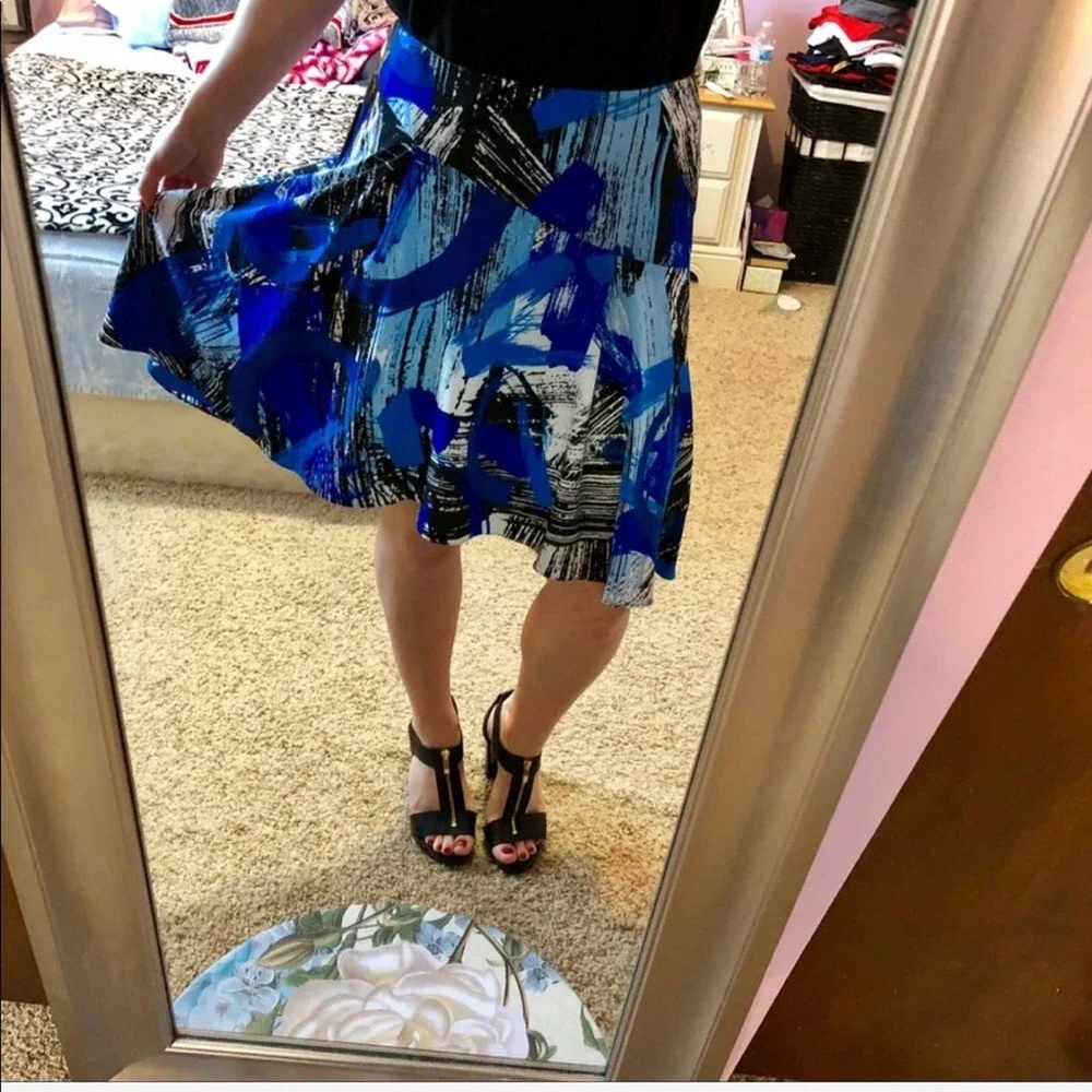 Vince Camuto Skirt - Picture 11 of 12